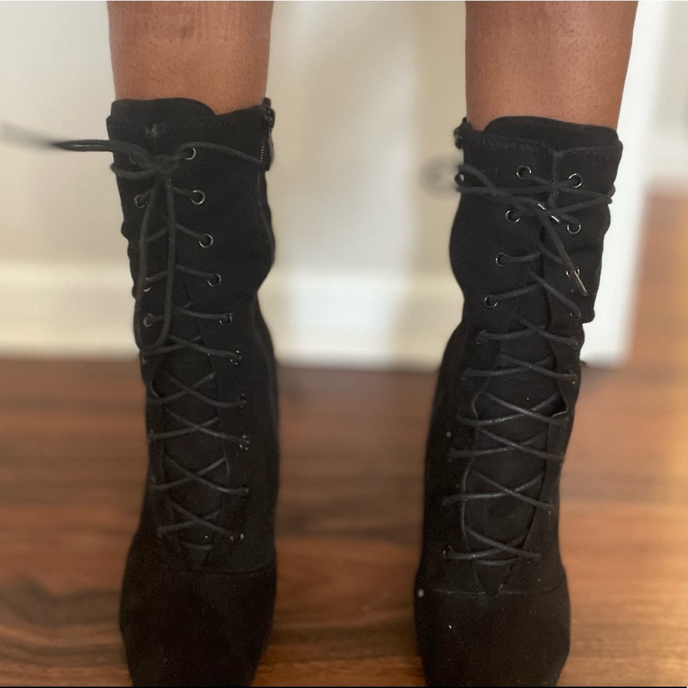Black boots